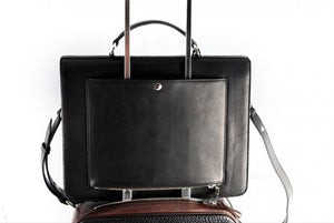 This Italian leather single-gusset, key-locking briefcase is made with perfection in every detail. Handmade in Italy by Borlino of the finest Italian vegetable-tanned leathers and metals. Onyx Black Leathers.