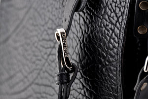 The Treviglio Buffalo Leather Messenger Bag - Onyx Black