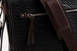 Two-tone Buffalo Leather Messenger Bag - Onyx/Walnut