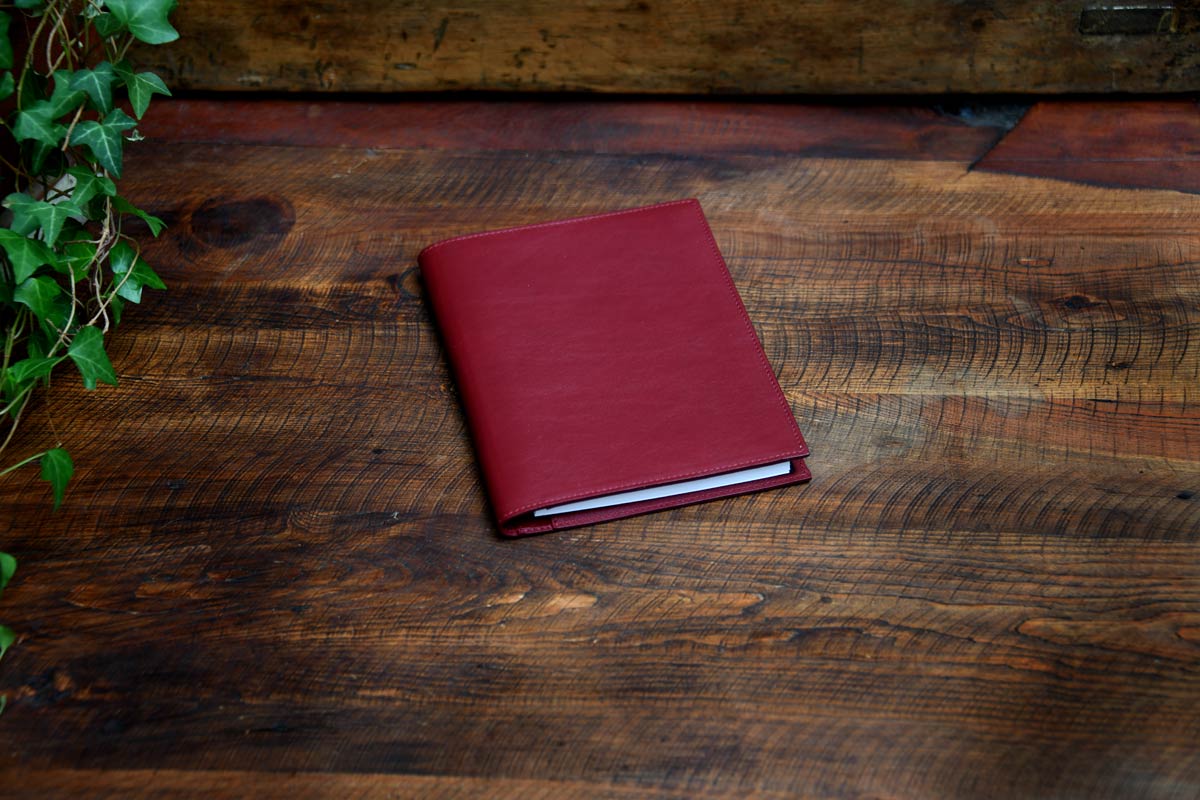 Handmade Customized Corporate Embossed Italian Leather Gifts