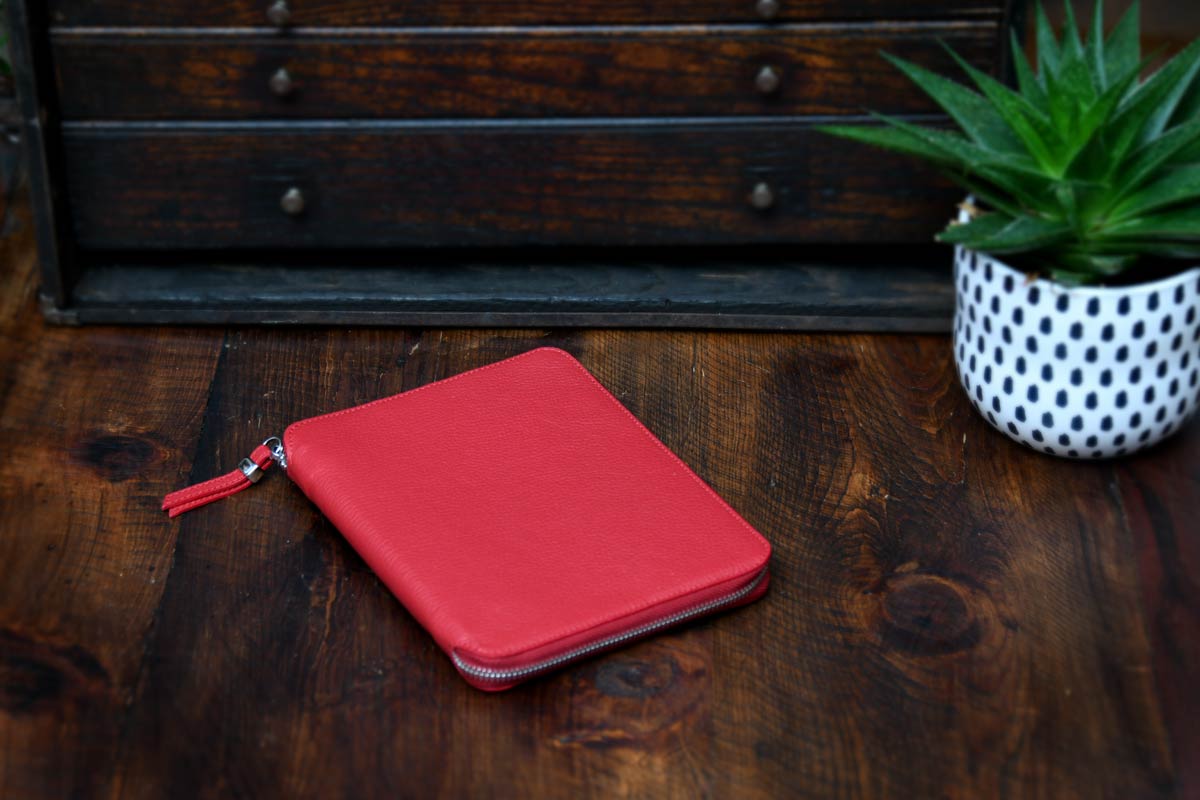 Handmade Corporate Embossed Leather Gifts