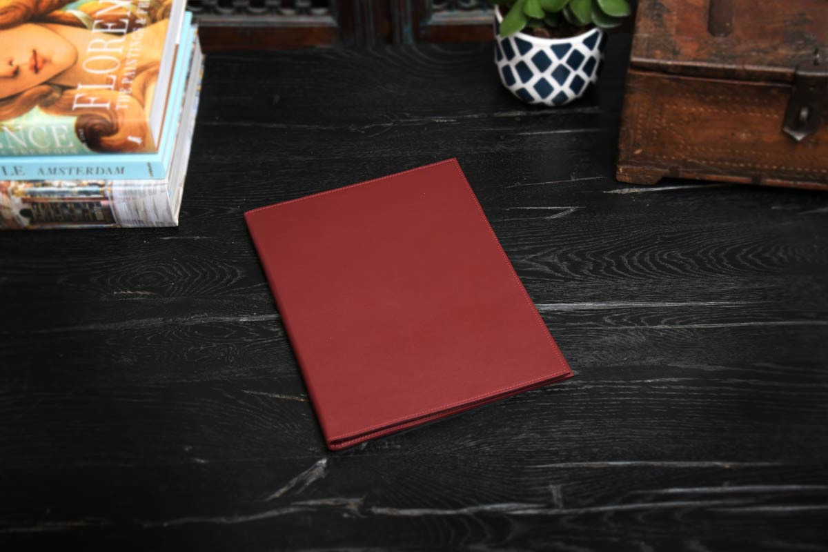 Handmade Customized Corporate Embossed Italian Leather Gifts
