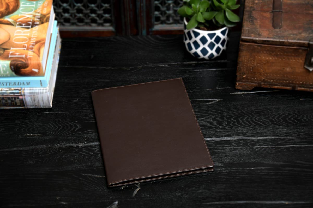 Handmade Customized Corporate Embossed Italian Leather Gifts