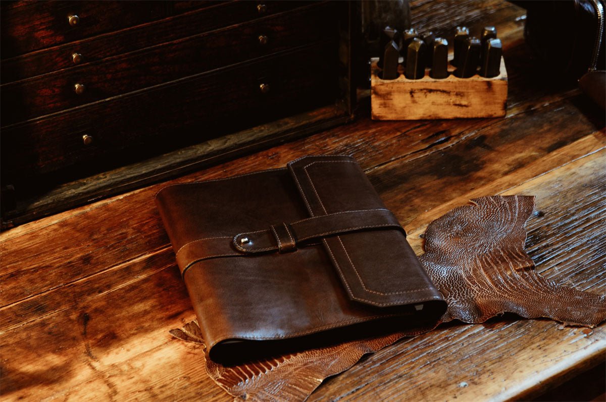 Italian Leather Post - Strap Brief Folio - Walnut - Borlino