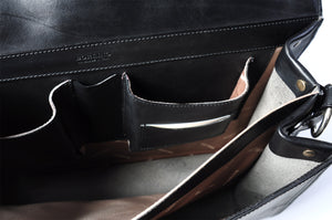 The Cesena Classic Vachetta Leather Briefcase - Onyx Black - Borlino