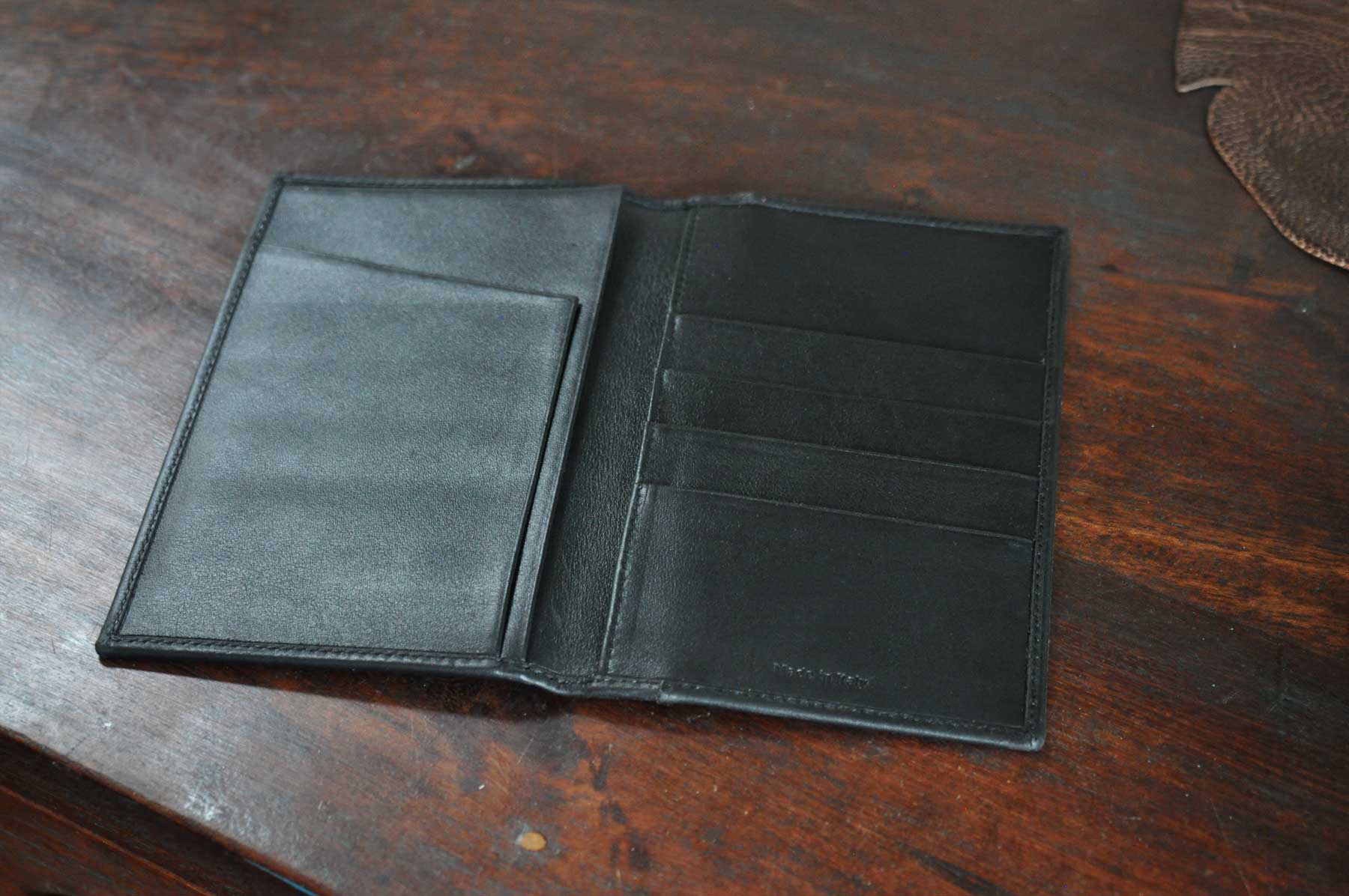 Leather Money Clip Wallet - Ostrich - Onyx Black - Borlino