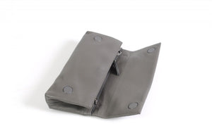 Clutch de cuero italiano hecho a mano - Rimini - Gris Pompeya